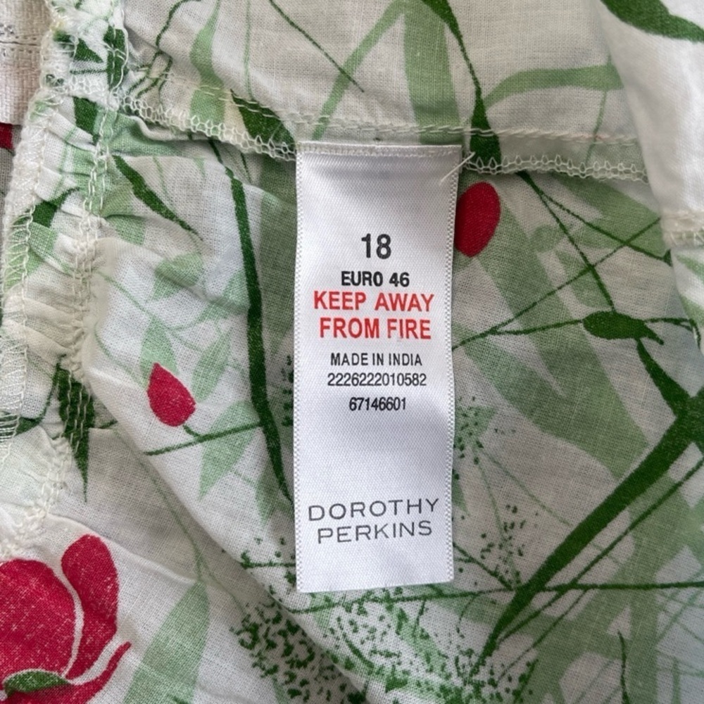DOROTHY PERKINS FLORAL PEPLUM TANK COTTAGECORE BOTANICAL GARDEN PARTY -  SIZE 18 - Picture 12 of 14